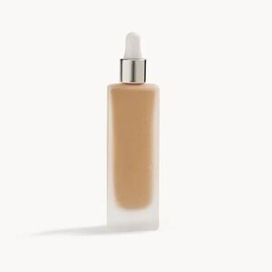 Kjaer Weis Invisible Touch Liquid Foundation M230 illusion 30mL 1 Fl.oz